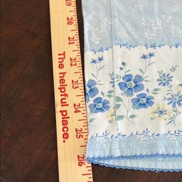 Classic Elements Blue Floral Pajama Set - Picture 14 of 16